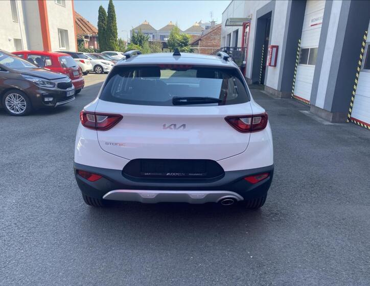 KIA Stonic 5