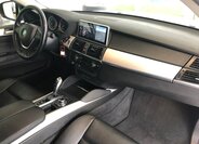 BMW X6 Kombi 3,0 l 180 kw