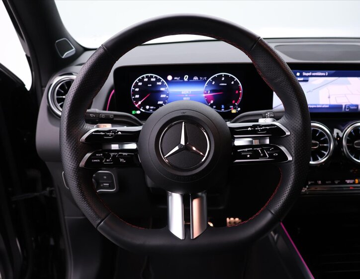 Mercedes-Benz GLB SUV 2,0 l 110 kw