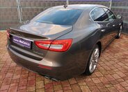 Maserati Quattroporte Sedan / Limuzína 3,0 l 202 kw
