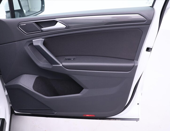 Volkswagen Tiguan 13