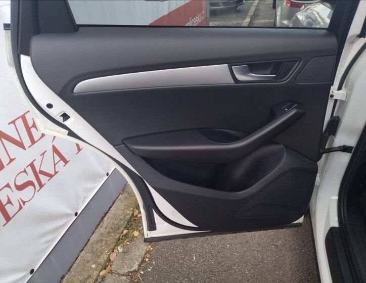 Audi Q5 Kombi 2,0 l 105 kw