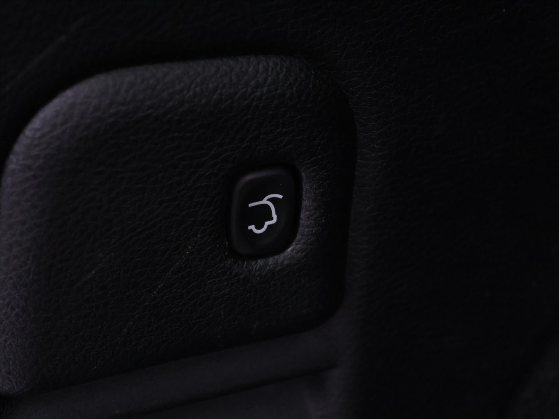 Jeep Grand Cherokee SUV / Terénní 3,0 l 184 kw