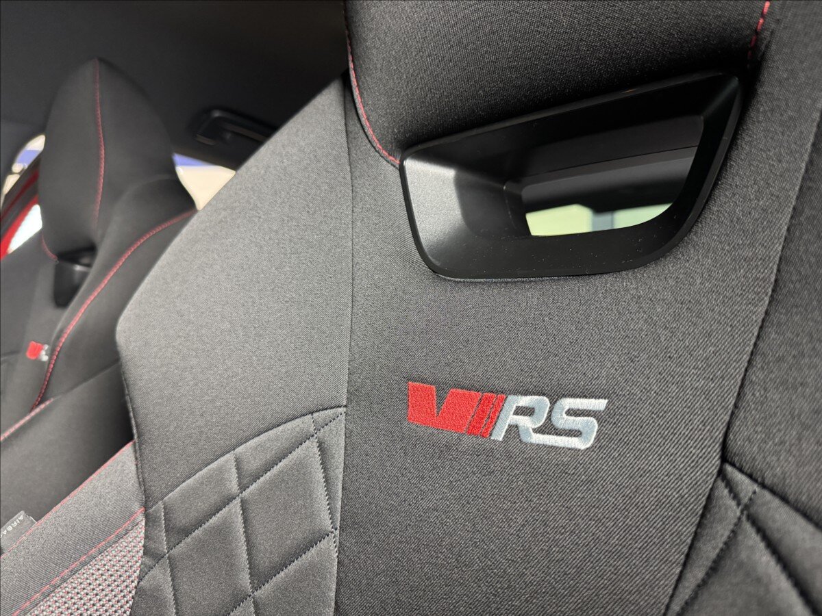 Škoda Octavia Sedan / Limuzína 2,0 l 180 kw