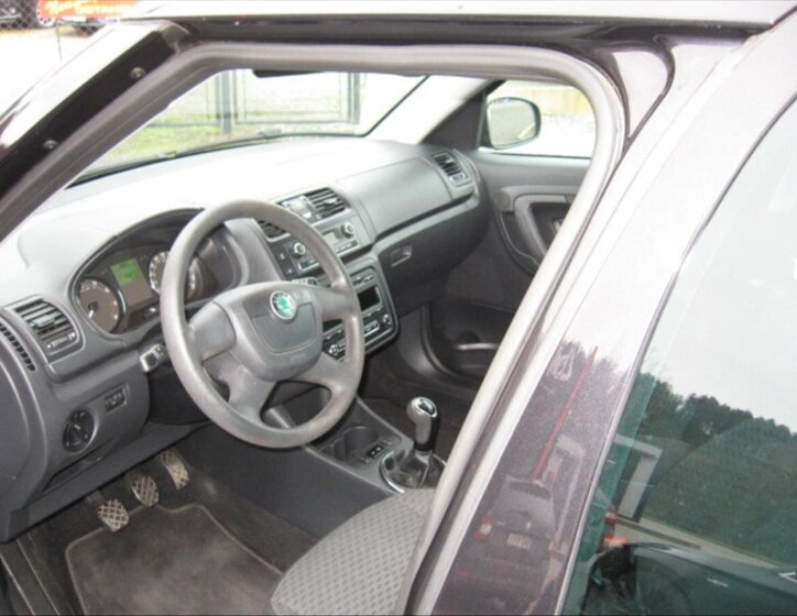 Škoda Roomster Kombi 1,4 l 63 kw