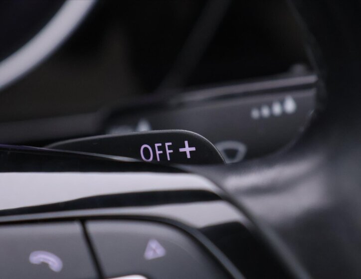 Volkswagen Touran MPV 2,0 l 110 kw