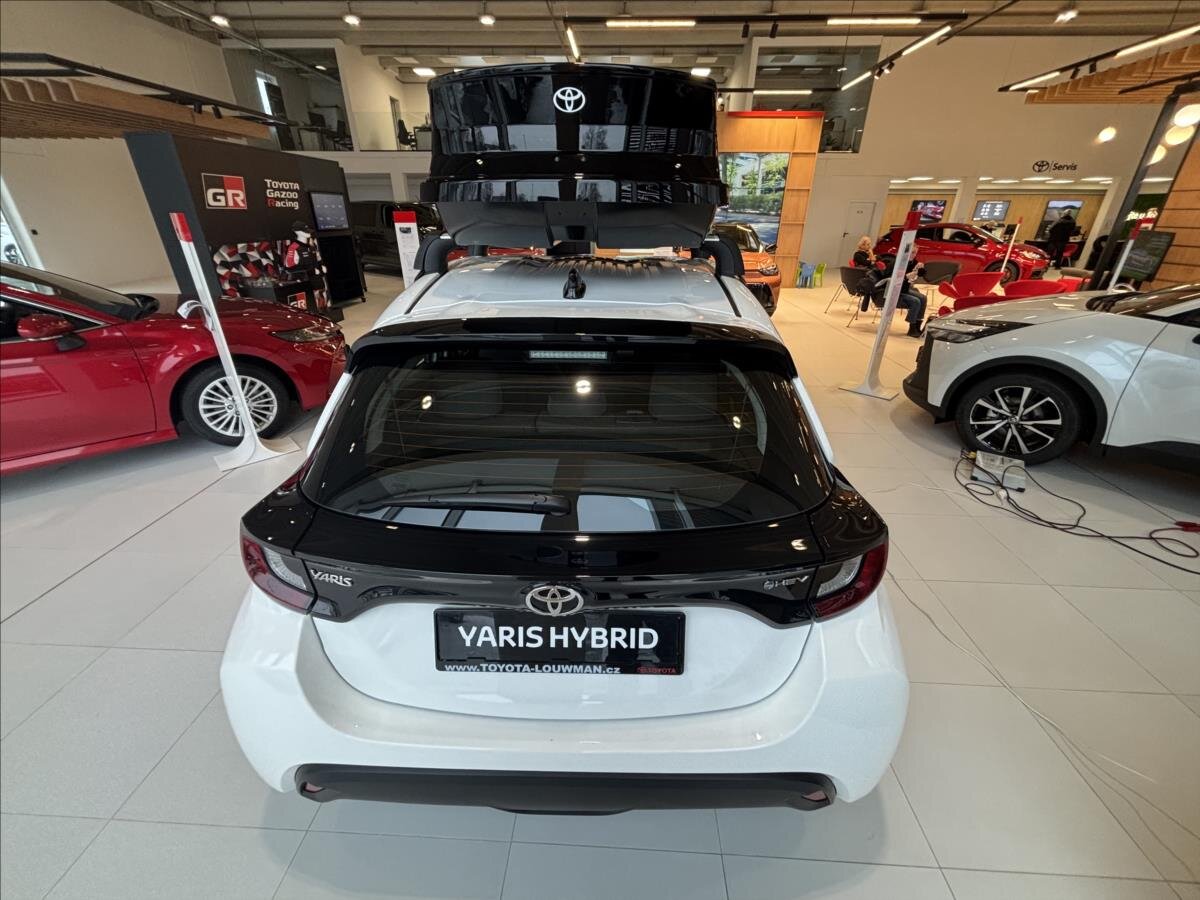 Toyota Yaris Hatchback 1,5 l 85 kw