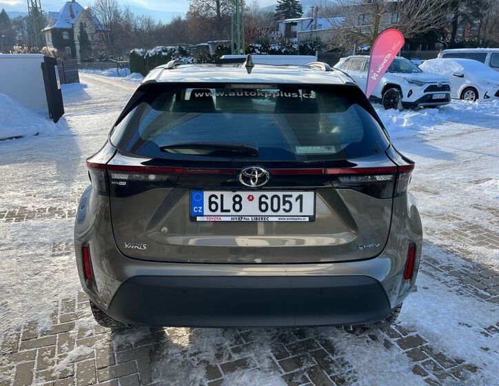 Toyota Yaris Cross 29