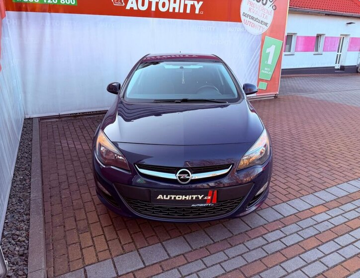 Opel Astra Hatchback 1,4 l 74 kw