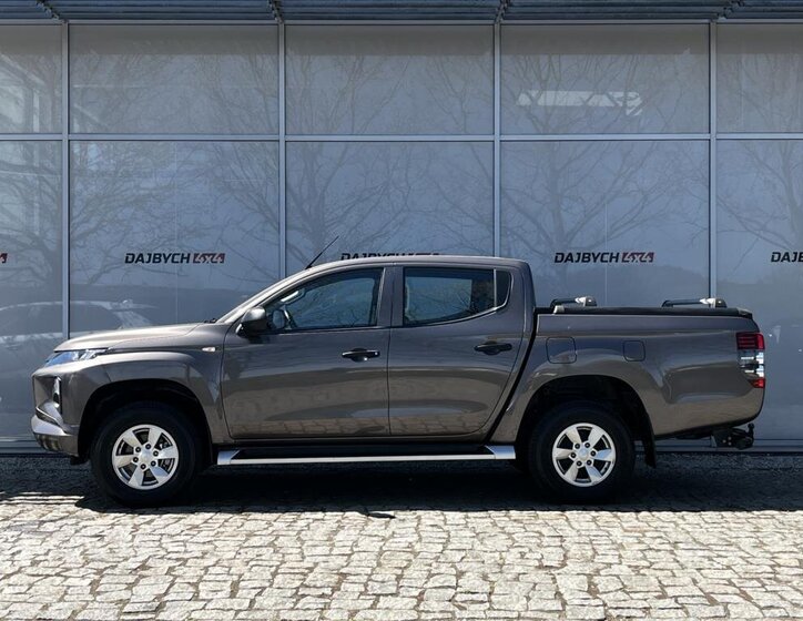 Mitsubishi L200 Pick-up 2,3 l 110 kw