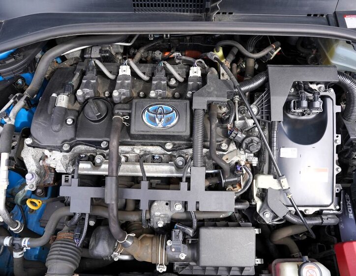 Toyota C-HR Hatchback 1,8 l 125 kw