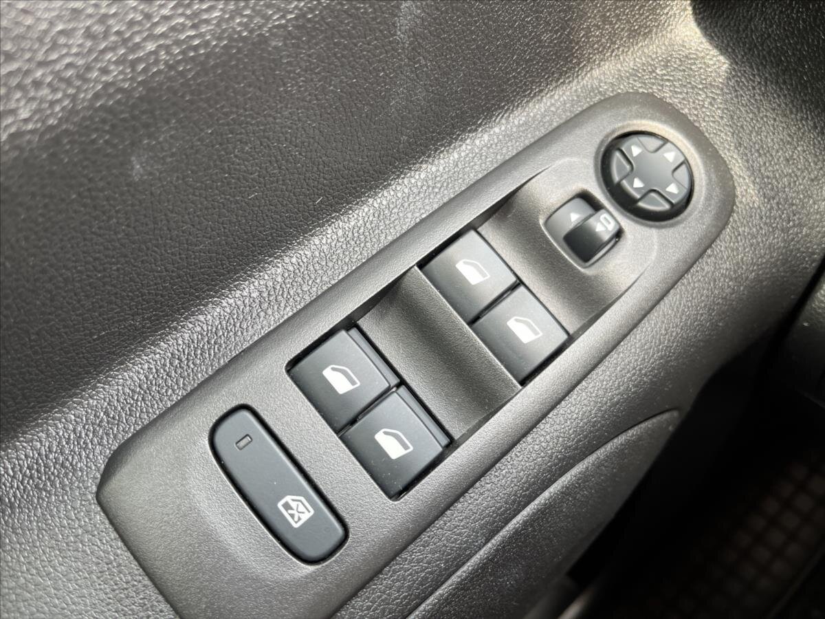 Opel Combo MPV 1,2 l 81 kw