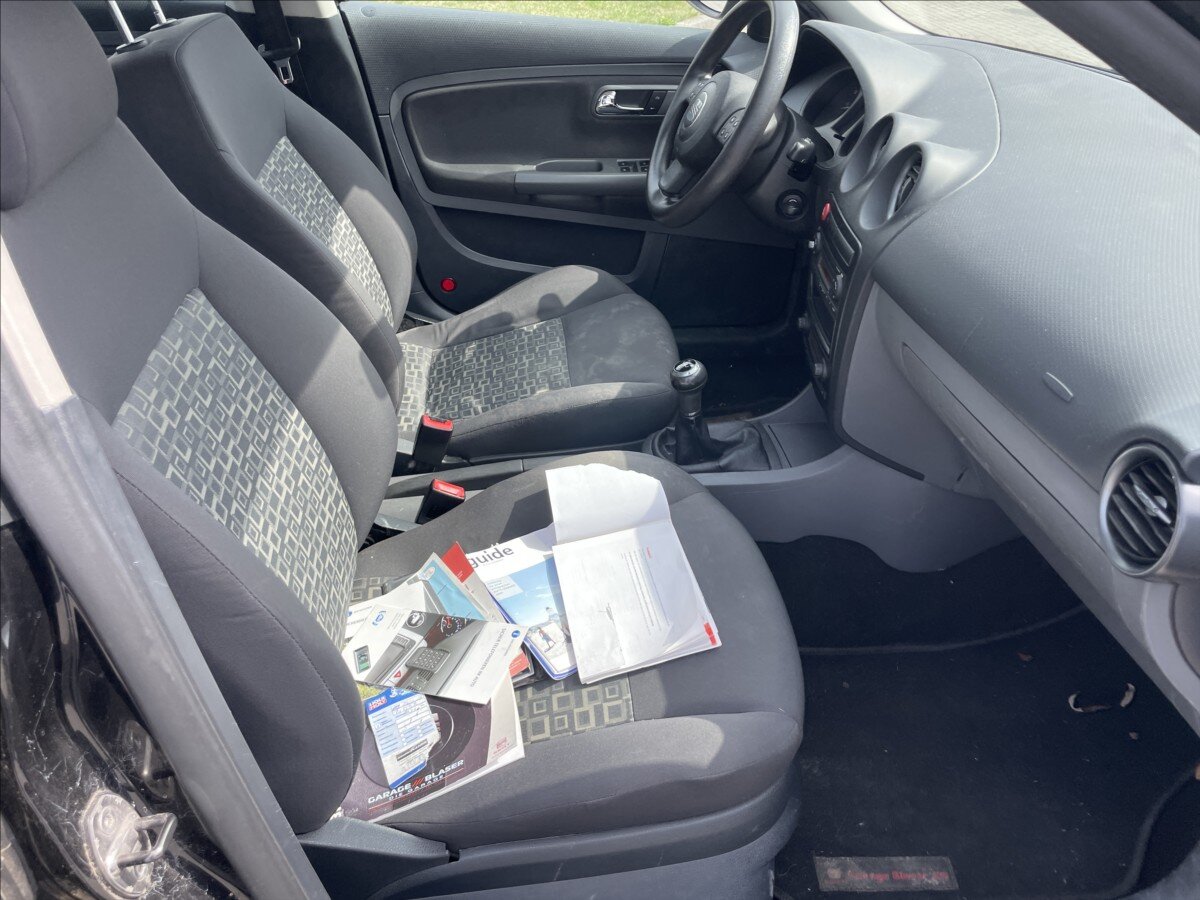Seat Ibiza Hatchback 1,6 l 77 kw