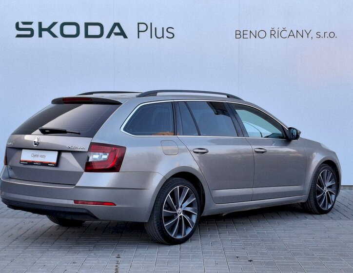 Škoda Octavia Kombi 2,0 l 110 kw
