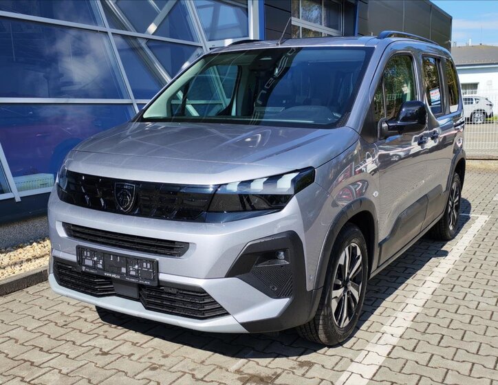 Peugeot Rifter MPV 1,5 l 96 kw