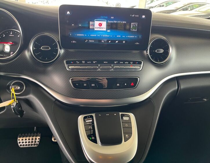 Mercedes-Benz Třídy V 14