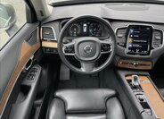 Volvo XC90 SUV 2,0 l 173 kw