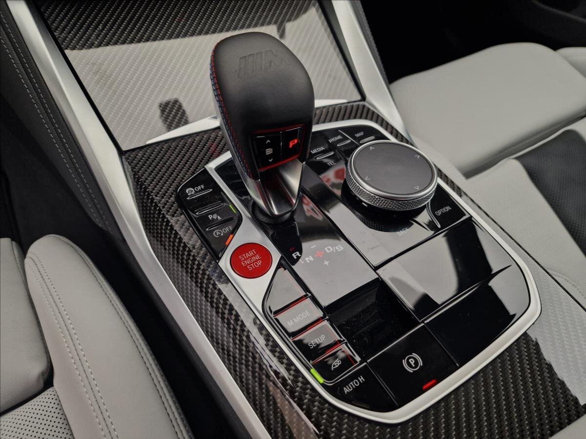 BMW M3 Sedan / Limuzína 3,0 l 390 kw