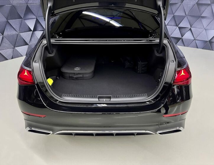 Mercedes-Benz Třídy E 26