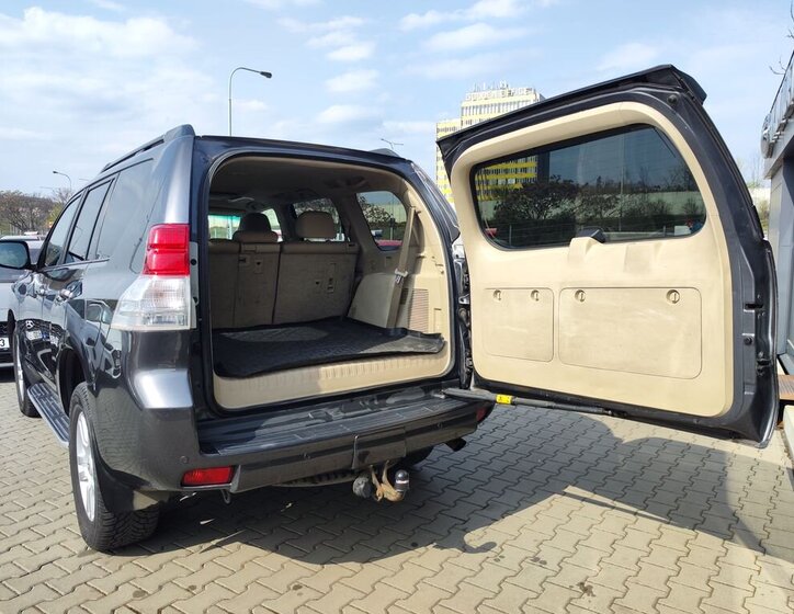 Toyota Land Cruiser SUV / Terénní 3,0 l 127 kw