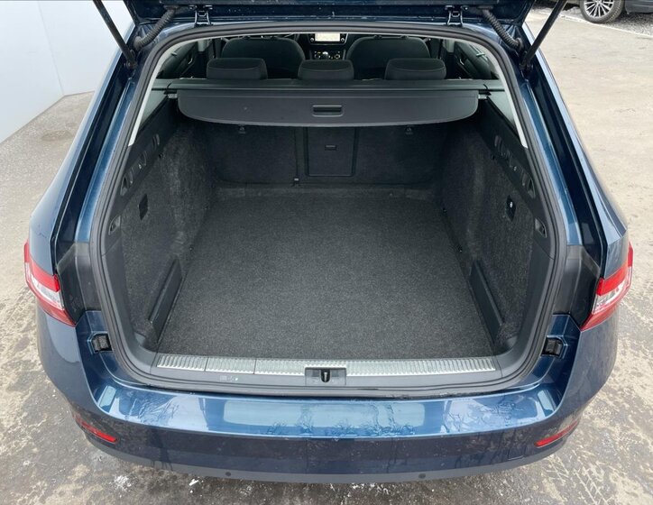 Škoda Superb Kombi 2,0 l 110 kw