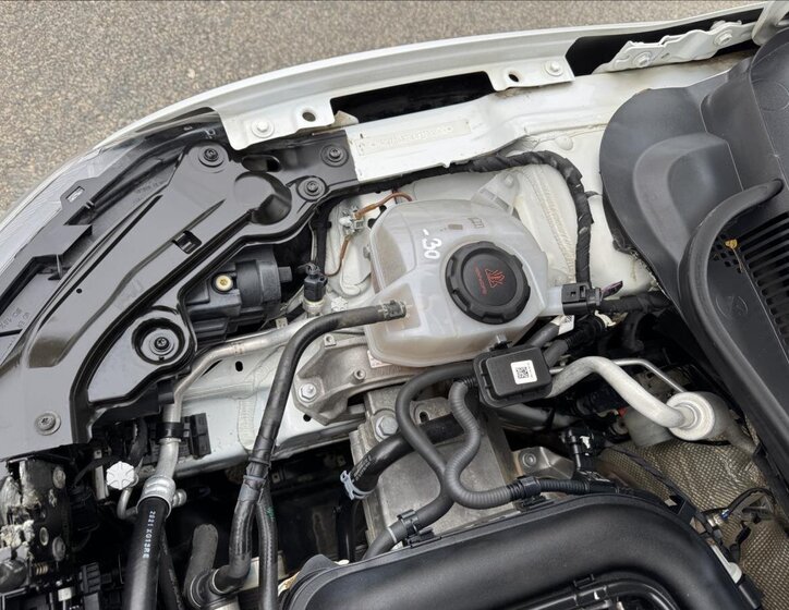 Volkswagen Polo Hatchback 999,0 70 kw