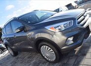 Ford Kuga SUV 1,5 l 88 kw