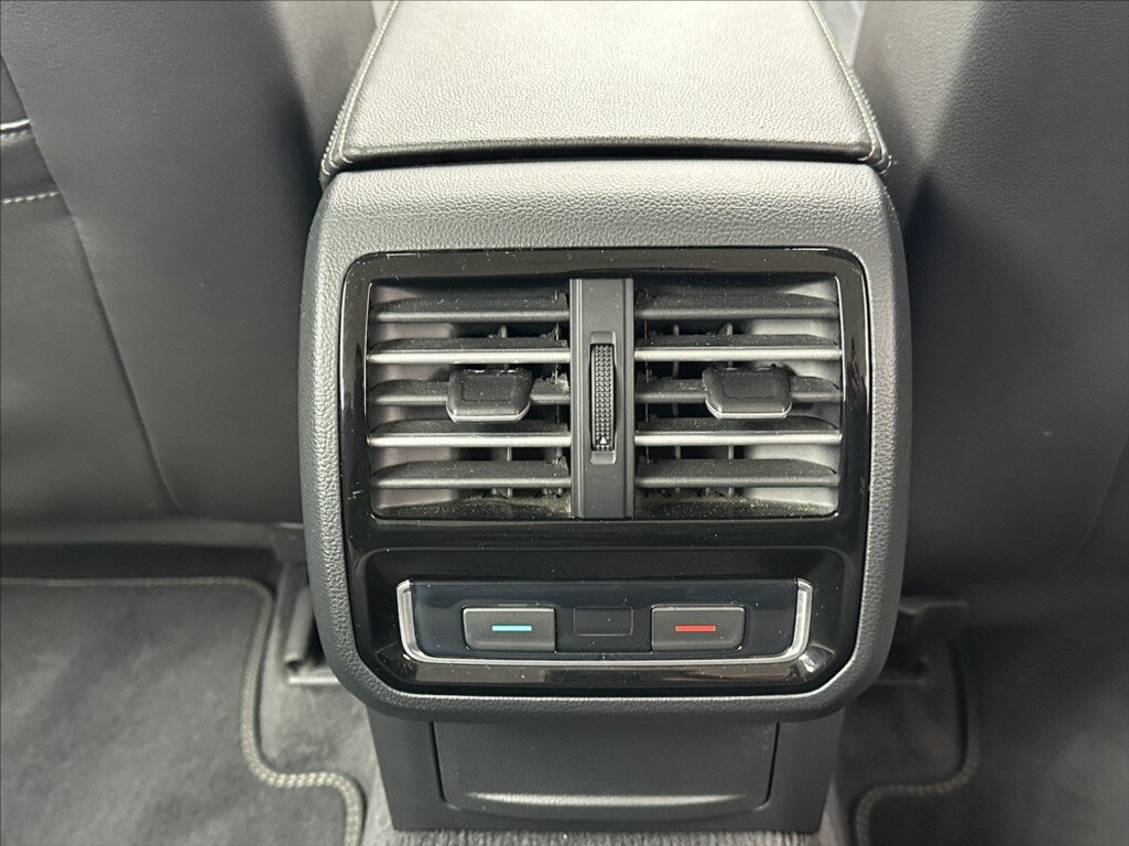 Volkswagen Passat Kombi 2,0 l 140 kw