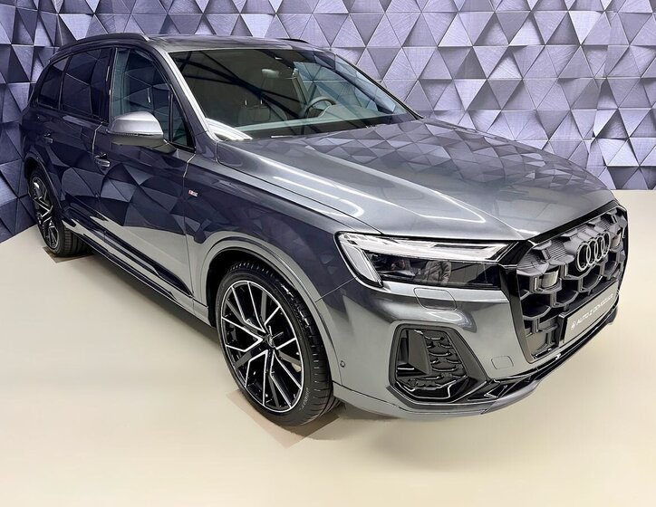 Audi Q7 3