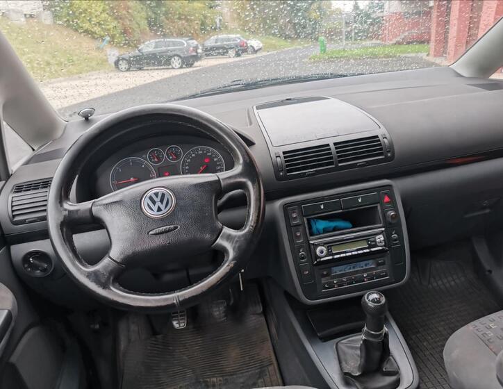 Volkswagen Sharan 13