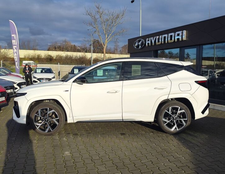 Hyundai Tucson SUV 1,6 l 118 kw
