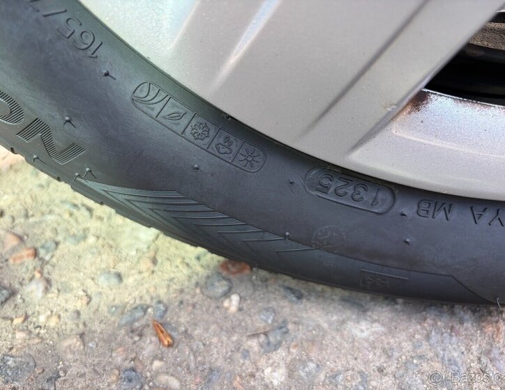 Škoda Fabia Hatchback 0,0 51 kw