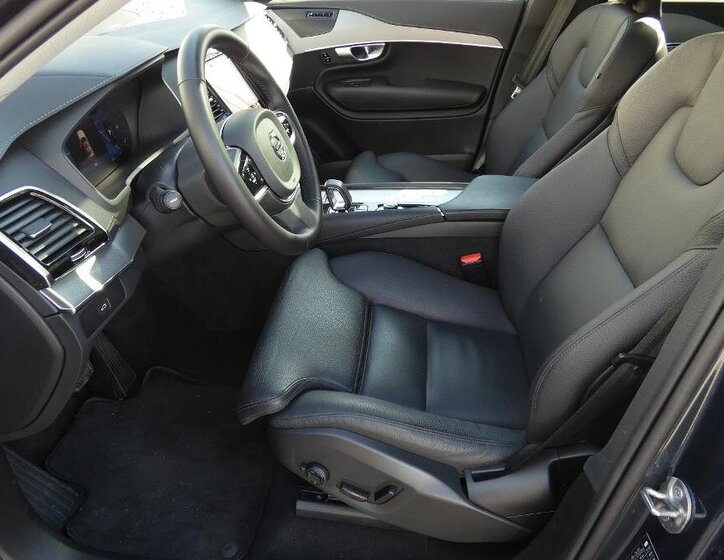 Volvo XC90 SUV / Terénní 2,0 l 173 kw