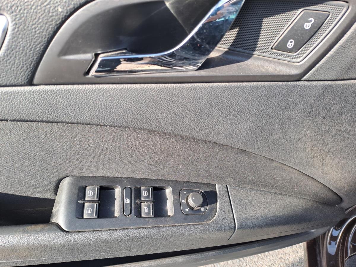 Škoda Superb Kombi 2,0 l 125 kw