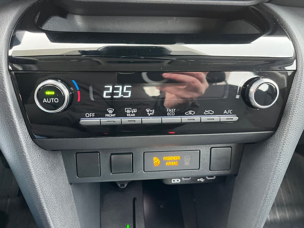 Toyota Yaris Cross SUV 1,5 l 68 kw