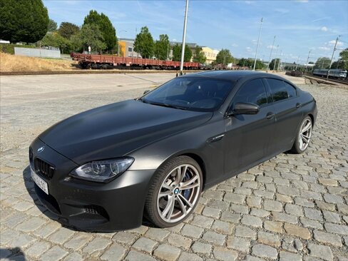 BMW M6 Sedan / Limuzína 4,4 l 423 kw