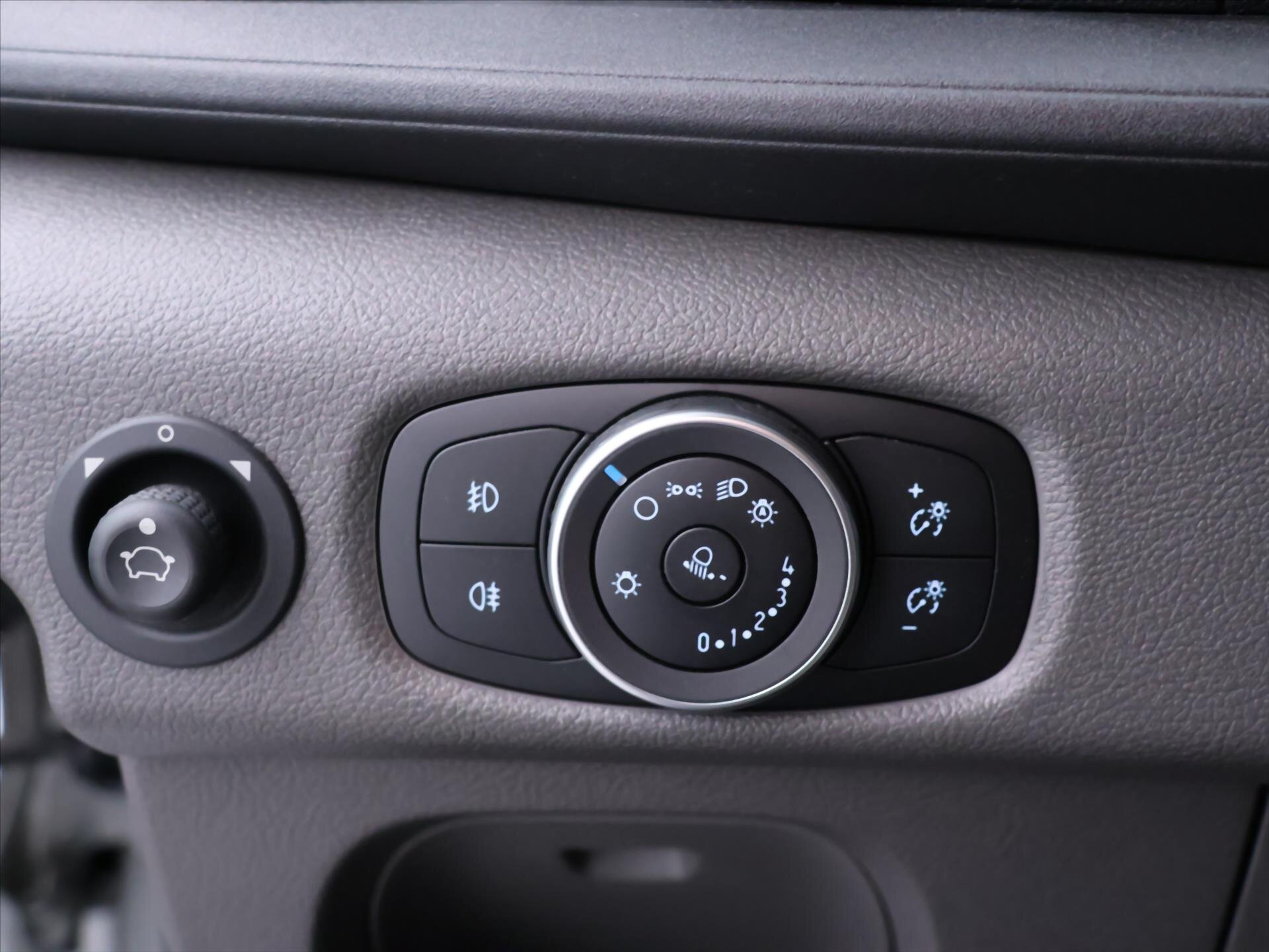 Ford Transit Ostatní 2,0 l 125 kw