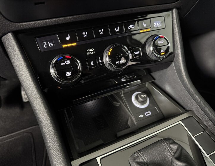 Škoda Superb Kombi 1,4 l 160 kw