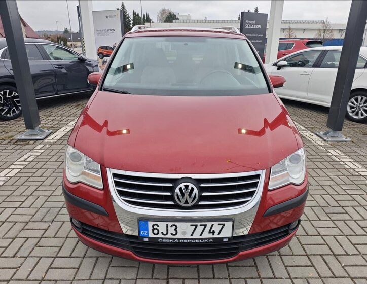 Volkswagen Touran MPV 1,4 l 103 kw