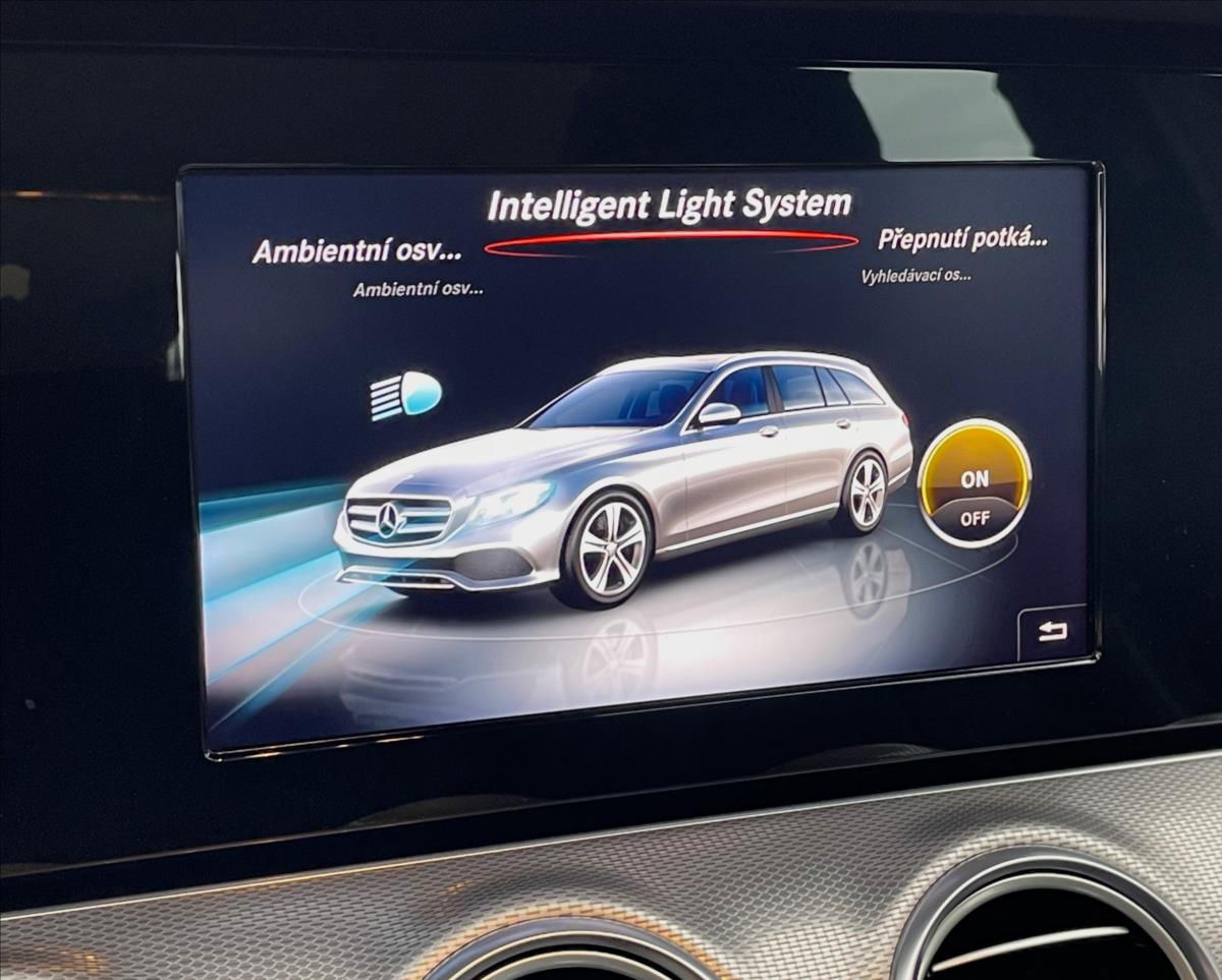 Mercedes-Benz Třídy E