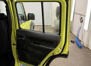 Suzuki Jimny SUV 1,5 l 75 kw
