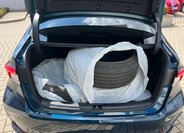 Toyota Corolla Sedan / Limuzína 1,5 l 92 kw