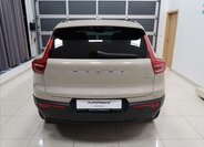 Volvo XC40 SUV 2,0 l 120 kw