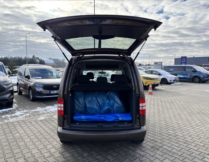 Volkswagen Caddy 10