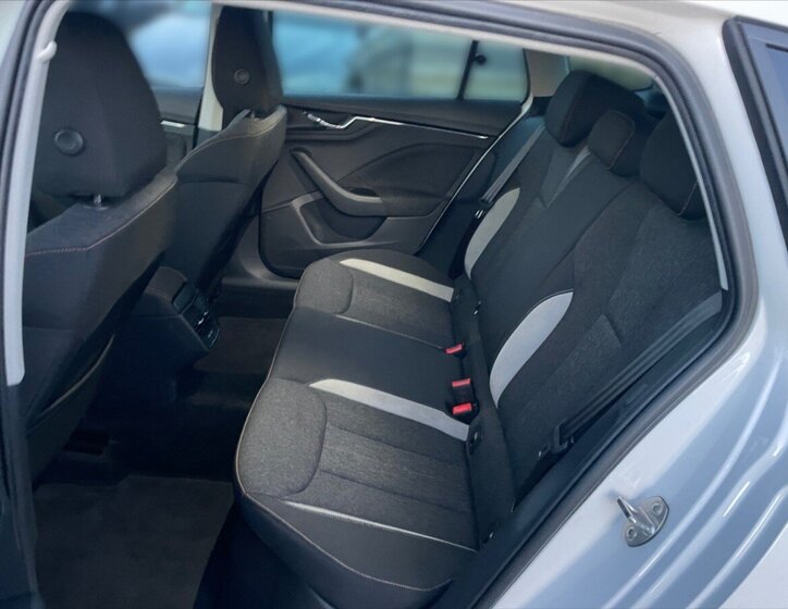 Škoda Scala Hatchback 999,0 81 kw