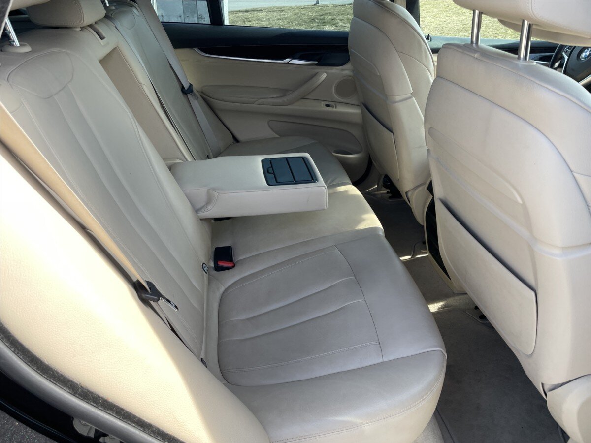 BMW X5 SUV / Terénní 3,0 l 190 kw