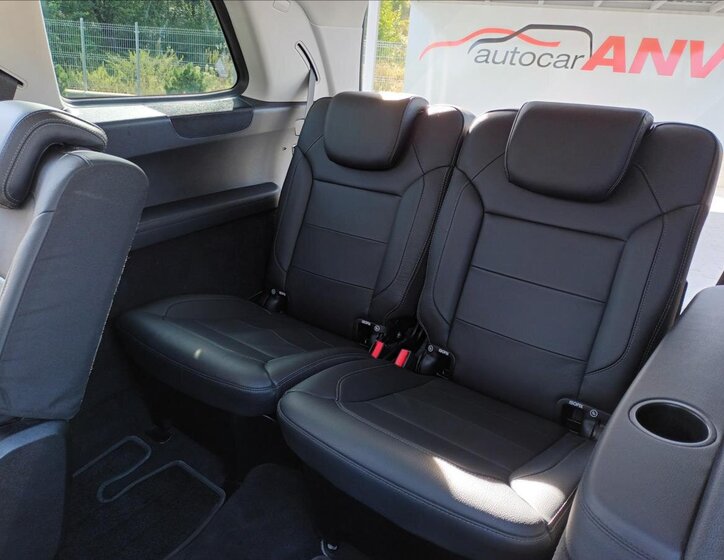 Mercedes-Benz GLS SUV / Terénní 3,0 l 190 kw