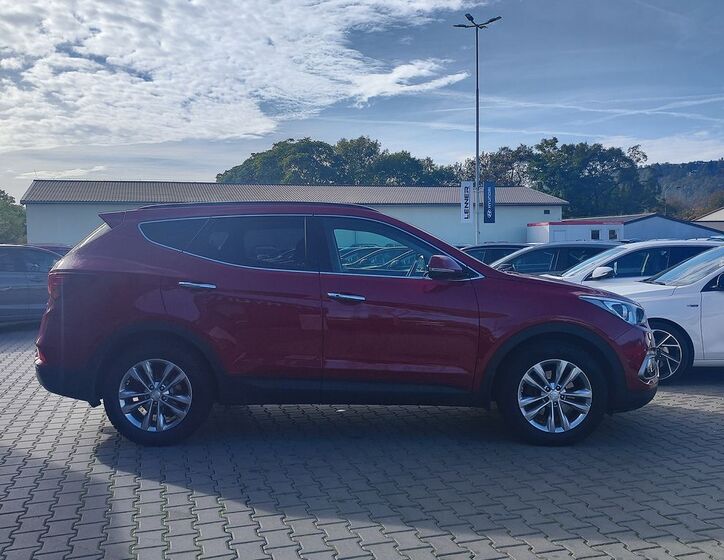 Hyundai Santa Fe 4