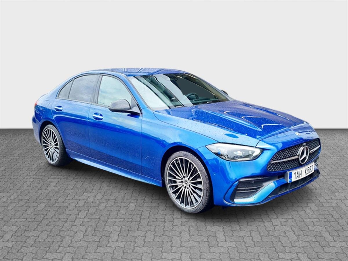Mercedes-Benz Třídy C Sedan 2,0 l 147 kw