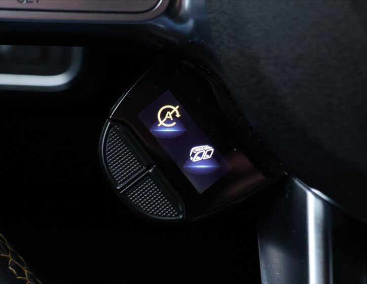 Mercedes-Benz Třídy A Hatchback 2,0 l 310 kw